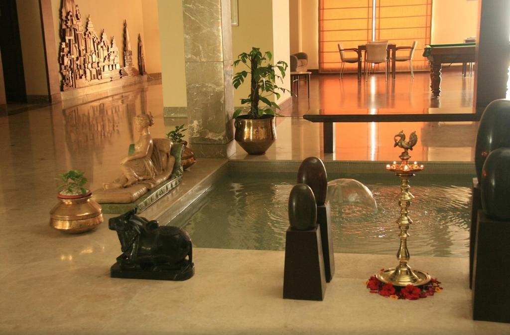 Radisson Jass Hotel, Khajuraho Bagian luar foto