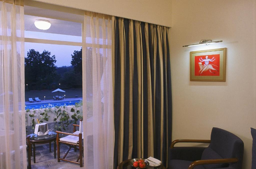 Radisson Jass Hotel, Khajuraho Bagian luar foto